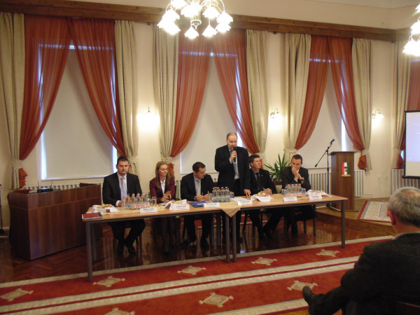 osztalyertekezletBekes