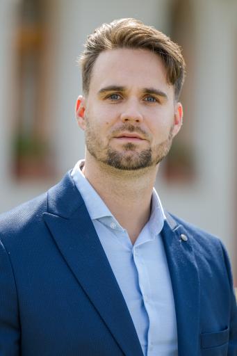 Balázs Viktor